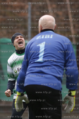 Gdansk. Boisko przy ul. Traugutta.  Noworoczny mecz...