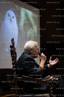 Ratusz Staromiejski. Spotkanie z Michałem Targowski,...