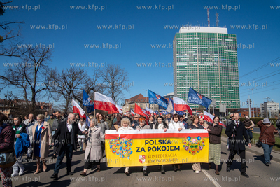 Gdańsk. Marsz "Polska za pokojem" zorganizowany przez...