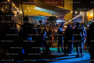 Gdańsk.  Życie kulturalno - rozrywkowe na terenach...