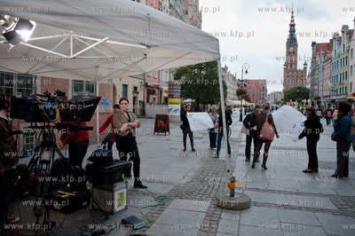 Gdansk. Dlugi Targ. Telewizja CNN International w ramach...