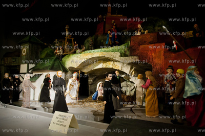 Gdansk. Tradycyjna szopka bozonarodzeniowa w Kosciele...