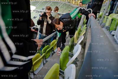 Gdansk. Stadion PGE Arena. Symboliczne ukonczenie malowania...