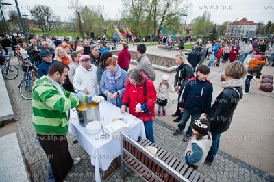 Obchody Swieta Konstytucji 3 Maja w Pruszczu Gdanskim.
Nz...