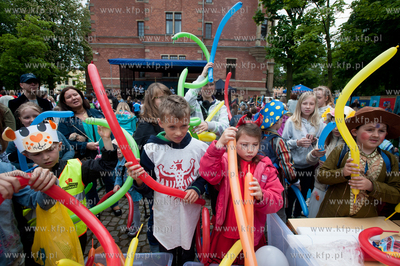 Gdansk. Zieleniec Nowego Ratusza. Festyn dla dzieci...
