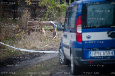 Gdansk. Zabezpieczony przez Policje teren Centrum Ksztalcenia...