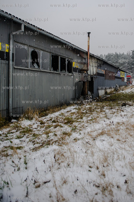 Gdansk. Ujescisko. Ugaszony przez Straz Pozarna pozar...