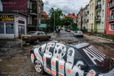 Gdańsk. Wrzeszcz. Skutki silnych opadow, które przeszły...
