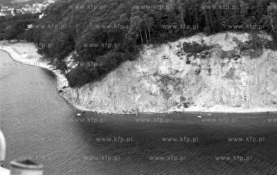 Klif w Gdyni Orlowie widziany z lotu ptaka. 3.07.1979...
