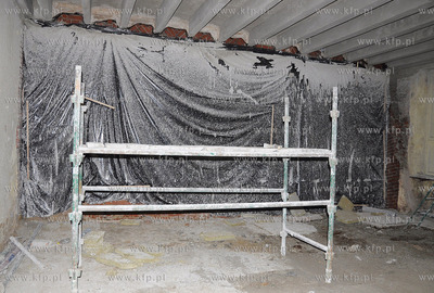 Podczas prowadzonych prac modernizacyjnych zabytkowego...