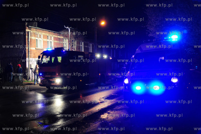 Gdansk Orunia. Pozar mieszkania przy ulicy Malomiejskiej...