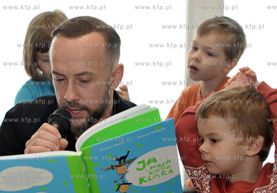 Sopot. Zatoka Sztuki. Spotkanie z cyklu Czytamy Dzieciom....