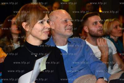 Teatr Miejski Gdyni. Licytacja 25 Finalu WOSP, padl...