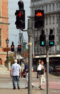 Gdańsk. Sygnalizacja świetlna na Hucisku. 04.08.2017...