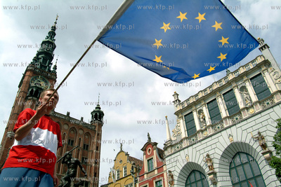 Festyn w Gdansku popierajacy wstapienie Polski do Unii...