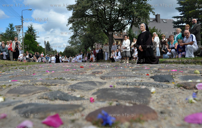 Procesja Bozego Ciala w parafii Najswietszej Maryi...