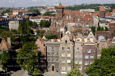 Gdansk.Widok z wiezy kosciola sw. Jana. Na pierwszym...