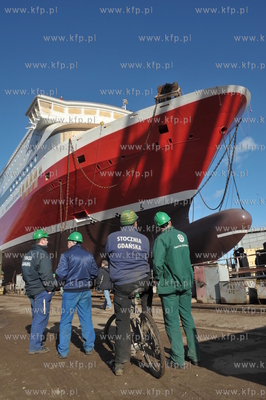 Stocznia Gdansk. Pochylnia B1. Wodowanie promu pasazersko-samochodowego...