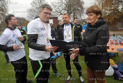 Sulmin (gmina Zukowo). Pierwszy Bieg Sztafetowy Firm...