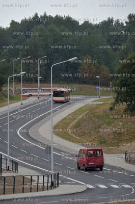 Petla autobusowa na Jasieniu w okolicy przystanku PKM....