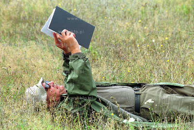 Plan filmowy telewizyjnego filmu "Dzien ojca" w rezyserii...