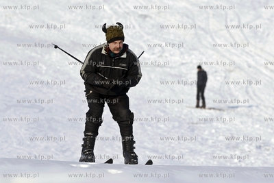 Stok narciarski w Trzepowie w okolicach Przywidza.
28.01.2012
fot....