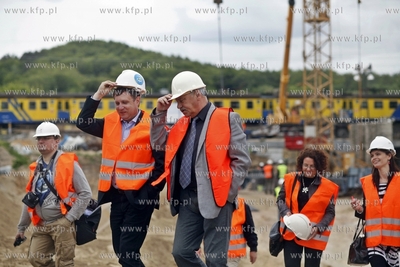 Budowa Drogi Zielonej pod torami PKP i SKM na gdanskiej...