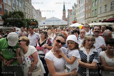 Gdansk, Dlugi Targ. Pomorskie smaki to pokazy przyrzadania...