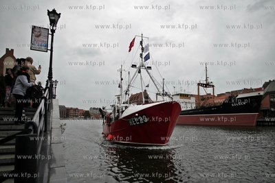 Gdansk. Festiwal Dorsza i Fladry. Nz kuter rybacki,...