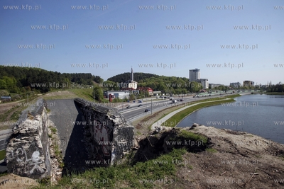 Trasa przyszlej Pomorskiej Kolei Metropolitalnej. Nz....