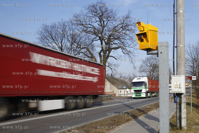 Fotoradar w Godetowie.
04.03.2014
fot. Krzysztof...