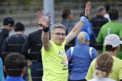 Półmaraton Gdańsk. Nz. Paweł Marcinko.
25.10.2015
fot....