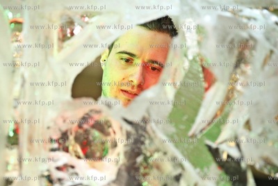 Galeria Przymorze. Pokaz rzeźbienia w lodzie połączony...