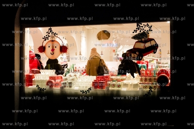 Sopot, Świąteczne zakupy. 27.11.2017 / Fot. Anna...