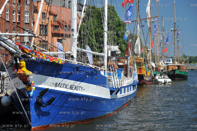 Parada zaglowcow Gdansk Sail na Motlawie 11.07.2010...