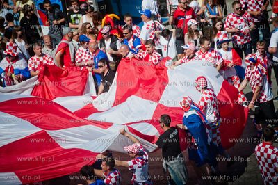Gdansk. Dlugi Targ. Chorwaccy kibice przed meczem Mistrzostw...