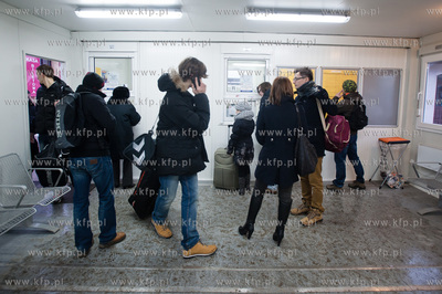 Gdansk. Remont hali glownej Dworca Glownego PKP.
Nz...