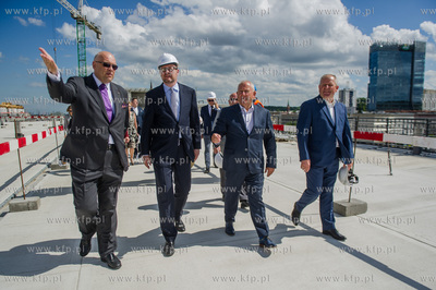 Gdansk. Wrzeszcz. Uroczystosc zawieszenia wiechy na...