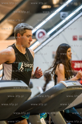 Gdańsk. Centrum Handlowe Manhattan. Charytatywna Bitwa...