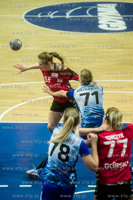 Gdynia Arena. Derby trójmiasta w PGNiG Superlidze...