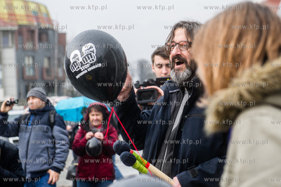 Plac Przyjaciół SopotuHappening pt. Nie róbcie nas...