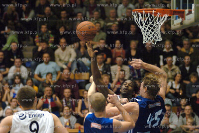 Slupsk,mecz koszykowki pomiedzy Energa Czarni Slupsk...