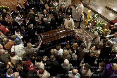 Eksporta zwlok biskupa Szlagi do katedry pelplinskiej....