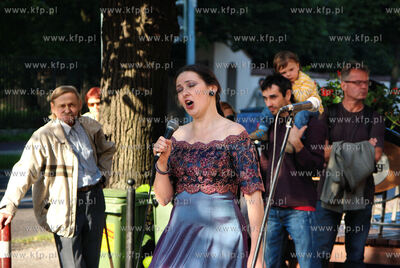 Pierwsze urodziny Galerii Warzywniak mieszczacej sie...