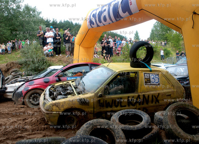 Czwarta edycja Wrak Race "wrzace chlodnice" rozegrany...