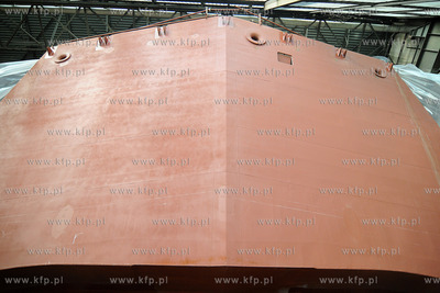 Niedokonczona Korweta Gawron oczekujaca na decyzje...