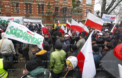 Protest rolnikow i zwiazkowcow Solidarnosci z zachodniopomorskiego...