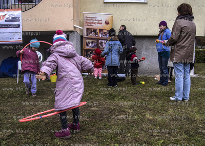 Niedzwiednik, ul. Goralska. Festyn "Wez rodzine swa...