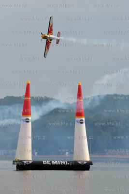 Gdynia - 4. przystanek Mistrzostw Swiata Red Bull Air...