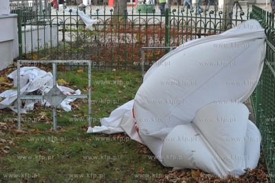 Sopot. Skutki silnego wiatru. 08.11.2015 fot. Jerzy...